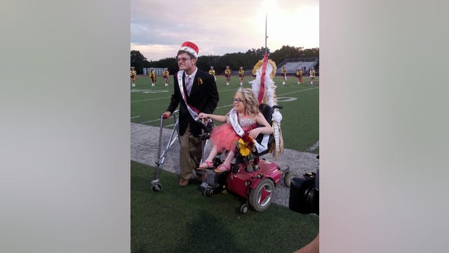 Texas high school crowns special needs teens homecoming king and queen