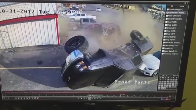 VIDEO: Man arrested for DWI after crashing into vehicles