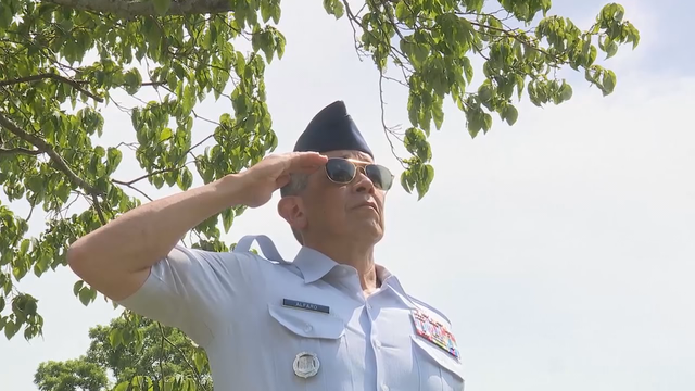 Hundreds honor fallen during Memorial Day observance in Marietta