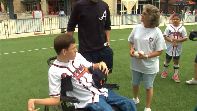 Braves host Miracle League Fantasy Camp