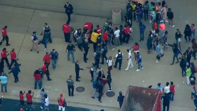 United Center closes when fights break out during basketball tourney