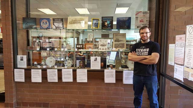 Titanic enthusiast shares his collection at local library