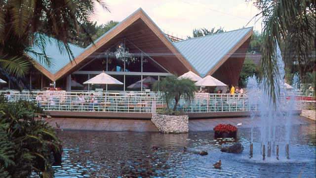 Busch Gardens brings back free beer for the summer