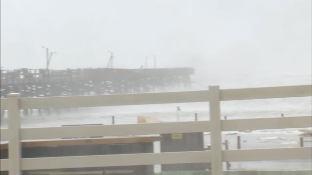 Florence destroys landmark pier in Atlantic Beach