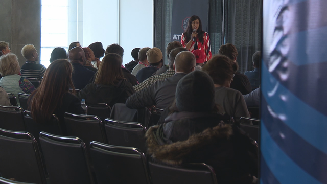 Atlanta Super Bowl volunteers undergo final training