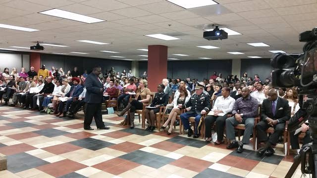 Local Veterans, Soldiers Become U.S. Citizens