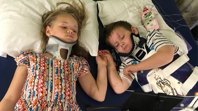 Two Texas siblings reunited after car crash that killed parents, baby sister