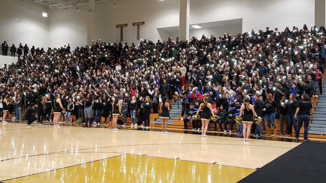 Team of the Week pep rally at Mountain View HS