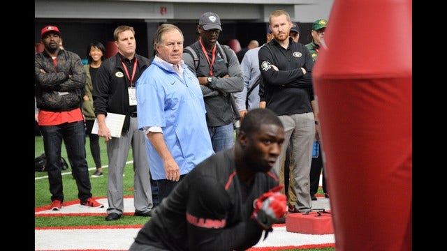 Georgia's Carter enjoys 'surreal' pro day with Belichick