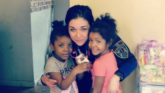 Detroit officer shares heartbreaking post about daughters of murdered mother