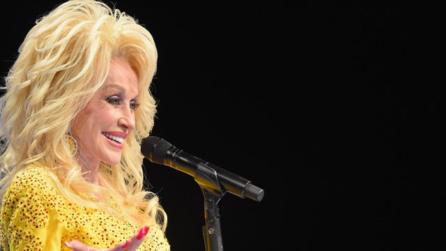 Dolly Parton receives award named after her in Tennessee