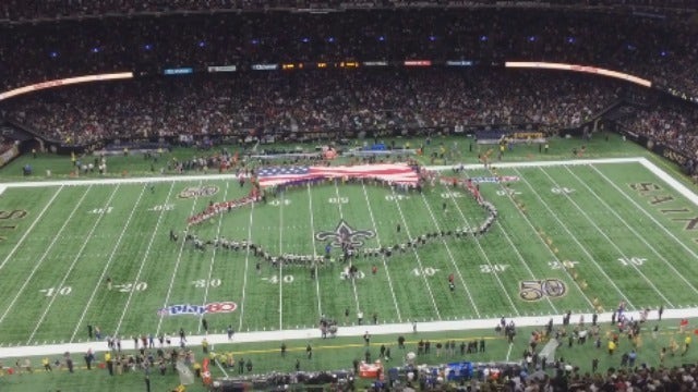 WATCH: Atlanta Falcons, New Orleans Saints join hands in show of unity