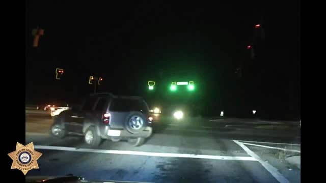 Dash cam video show dramatic end to Forsyth County chase