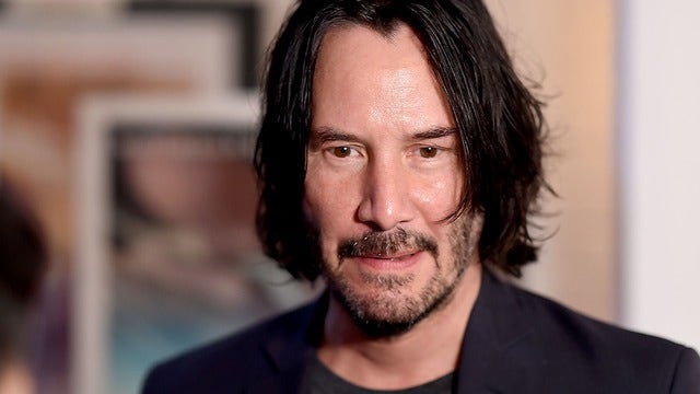 Keanu Reeves leaves fan sweet note on the way to set in Louisiana: 'You're breathtaking!'