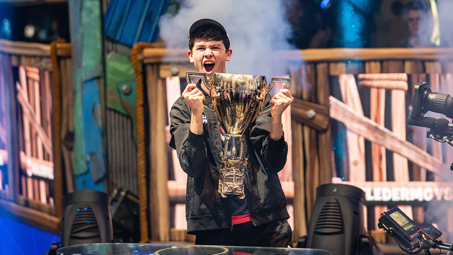 16-year-old Kyle 'Bugha' Giersdorf wins Fortnite competition, takes home $3 million prize