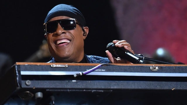 Stevie Wonder says he's getting a kidney transplant in fall