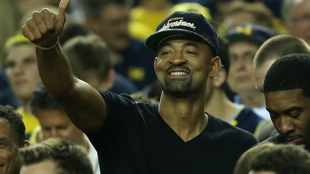 Michigan star Juwan Howard named new basketball head coach