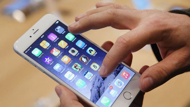 Apple admits iPhones slow down as they get older