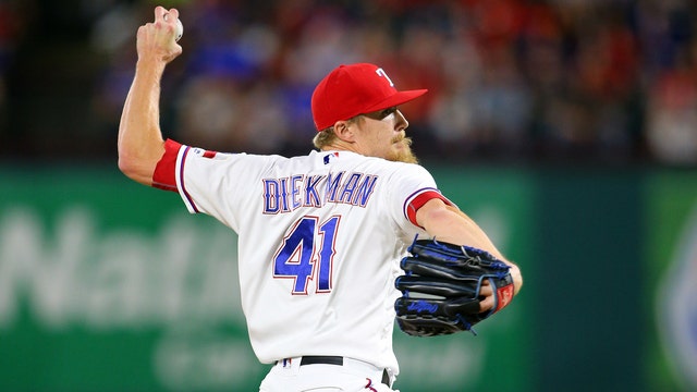 D-backs literally pick up new pitcher from Texas Rangers by golf cart at trade deadline