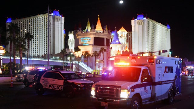 Country music stars react to Las Vegas Strip shooting