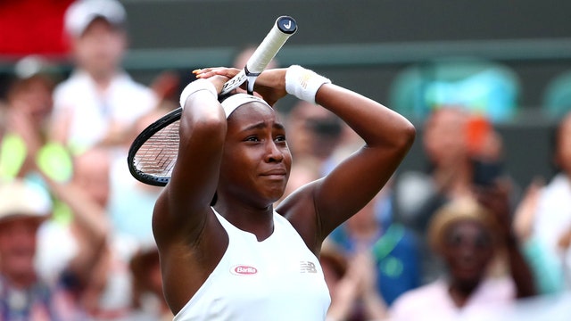 15-year-old Coco Gauff beats Venus Williams at Wimbledon