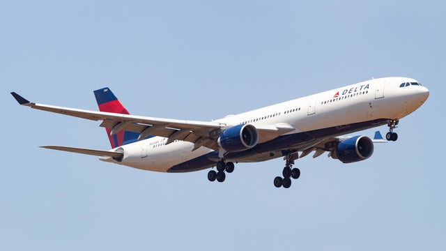 Delta pilot suspected of drinking arrested at airport