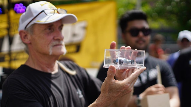 Georgia grandfather wins Hot Wheels car competition