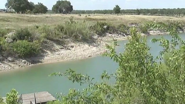 Mom claims toddler contracted flesh-eating bacteria from Texas lake