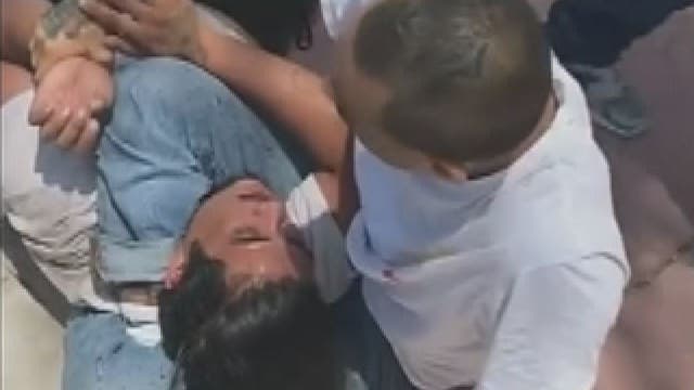 MMA fighter takes down suspected burglar