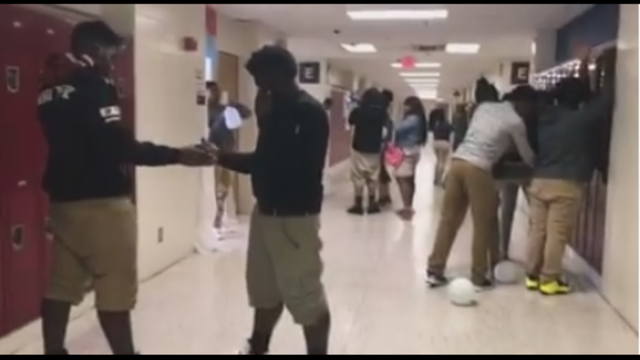 Decatur high school students join 'Mannequin Challenge' craze