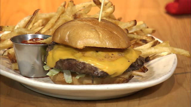 Burgers with Buck: Mason Tavern