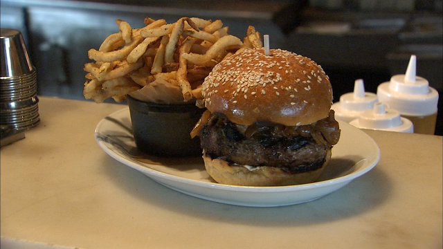 Burgers with Buck: King and Duke