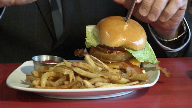 Burgers with Buck: OTP Tap and Grill