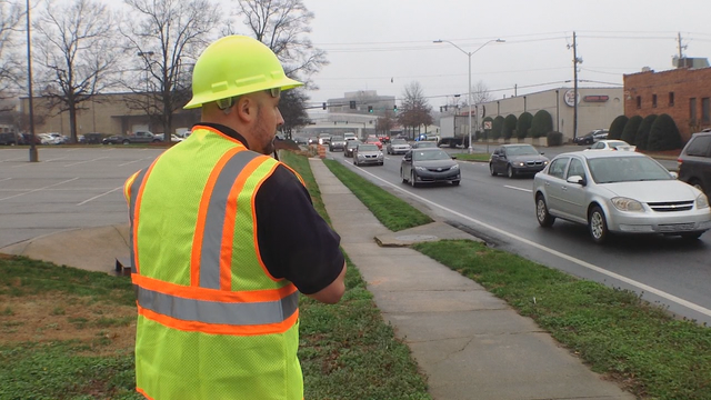 Gainesville Police go undercover to crack down on distracted driving