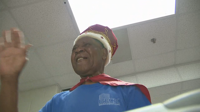 Students celebrate beloved retiring Georgia school custodian