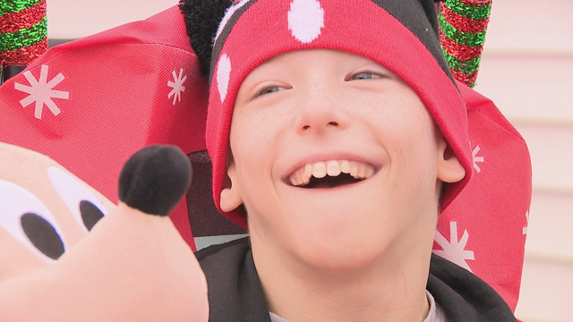 Christmas treat for Cobb County family thanks to Baking Memories 4 Kids