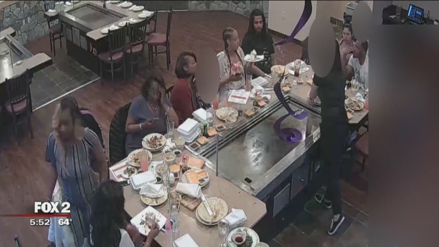 Friend pays $530 bill after 10 walk out of Warren Japanese Steakhouse