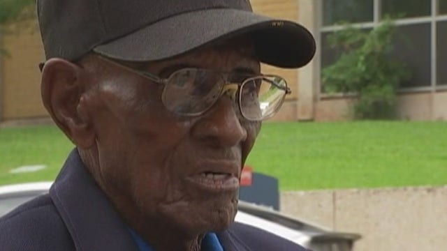 Funds restored to nation's oldest U.S. veteran's bank account