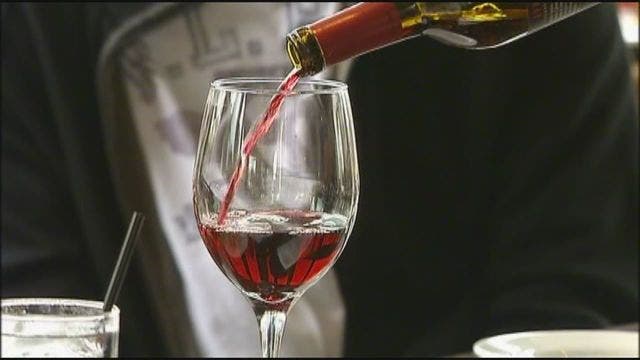 Study: Non-drinkers take more sick days than moderate drinkers