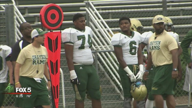 Student transfers a growing issue for high school football