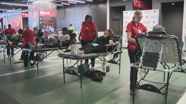 Falcons hold blood drive