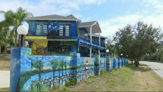 Florida home fined for giant 'Starry Night' mural