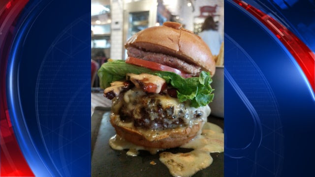 Burgers with Buck: Uncle Jack's Meat House