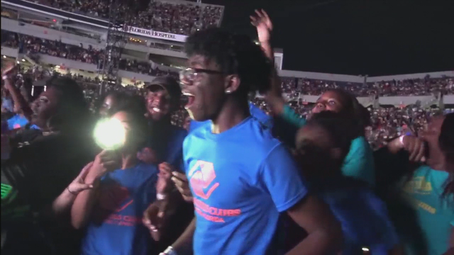 Student gets 100k surprise at Beyonce and Jay-Z concert