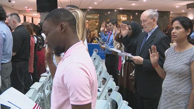 Atlanta holds naturalization ceremony
