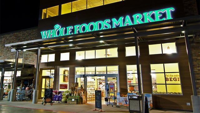 Whole Foods to remove plastic straws from all stores by July 2019