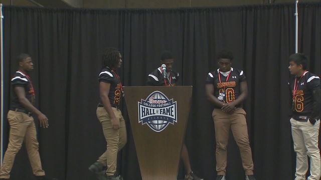 APS teams gear up for football season