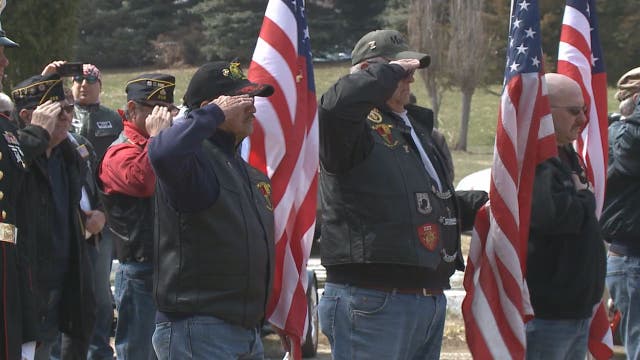 Strangers honor WWII veteran who died with no family nearby