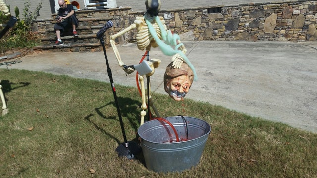 Halloween display causing people to shake their heads