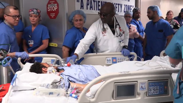 Hundreds of hospital staff line hallways for teen organ donor's 'honor walk'